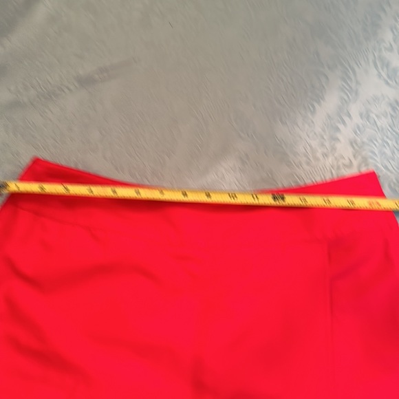 LizGolf by Liz Claiborne Golf / pickleball Skort red Sz 10 - Picture 7 of 8